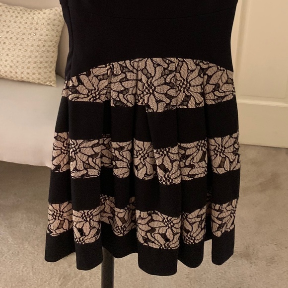 Anthropologie Dress size 0 - Picture 3 of 6